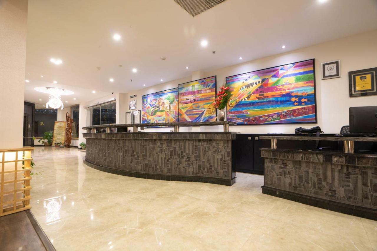 The Panoramic Getaway Hotel Munnar Kültér fotó Reception